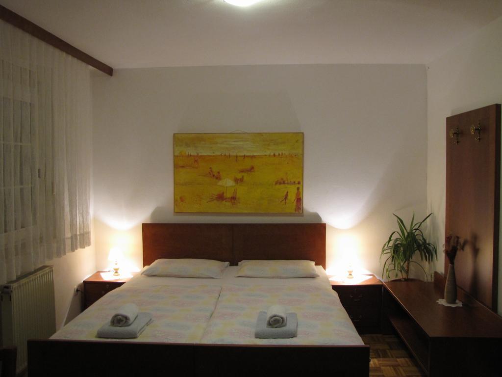 Guesthouse Zorko Gostilna Domen Smarjeske Toplice Bilik gambar