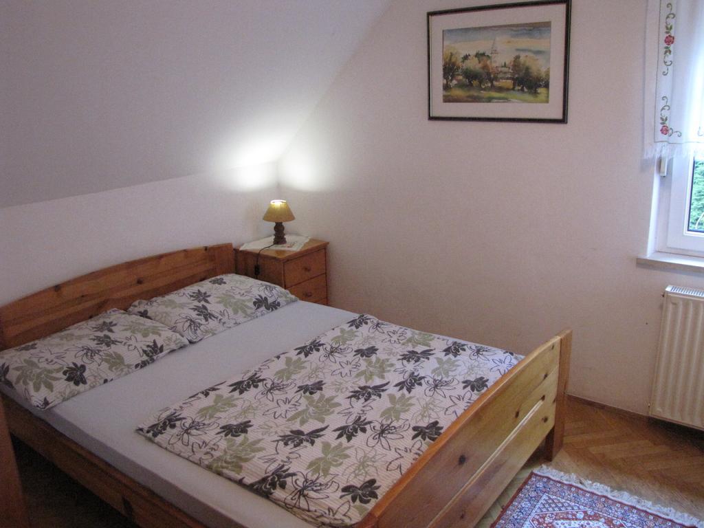 Guesthouse Zorko Gostilna Domen Smarjeske Toplice Luaran gambar